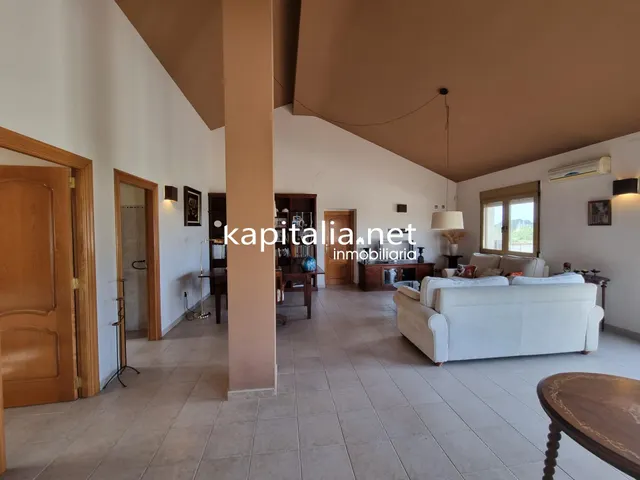 Chalet en venta en Ontinyent, a solo 200 metros del casco urbano — 14
