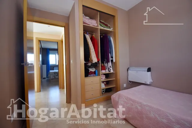 ¡Vistas al mar! Amplio, esquinero y alto en residencial con piscina, garaje y terraza — 29