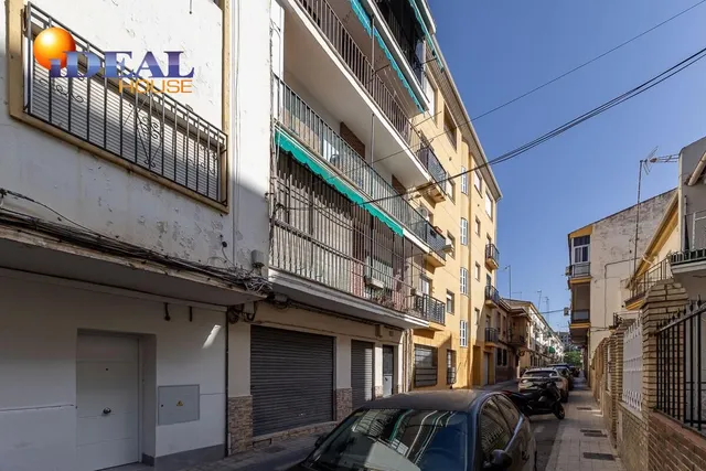 PISO JUNTO AVENIDA DE ANDALUCIA (Sin ascensor) — 24