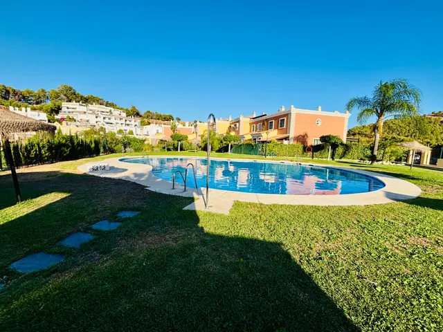 Amplia Planta Baja en Olletas-Sierra Blanquilla, Málaga - Ideal para Familias — 39