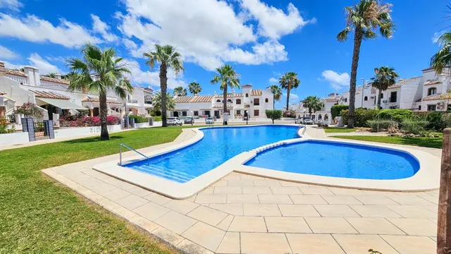 Casa 2 habitaciones 97m² en venta - PAU 8 — 22