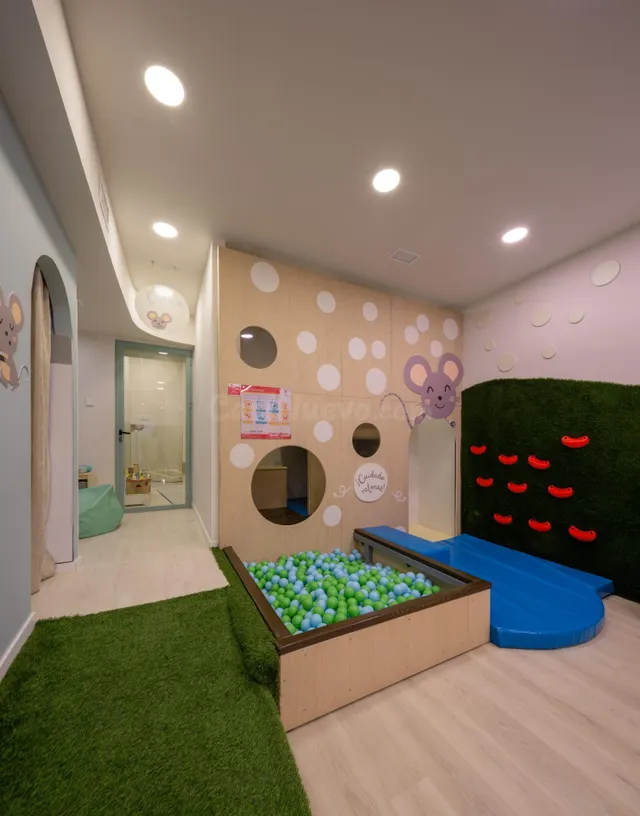 TRASPASO ESPACIO INFANTIL EN MÁLAGA | NEGOCIO EN FUNCIONAMIENTO | 130.000 € — 5