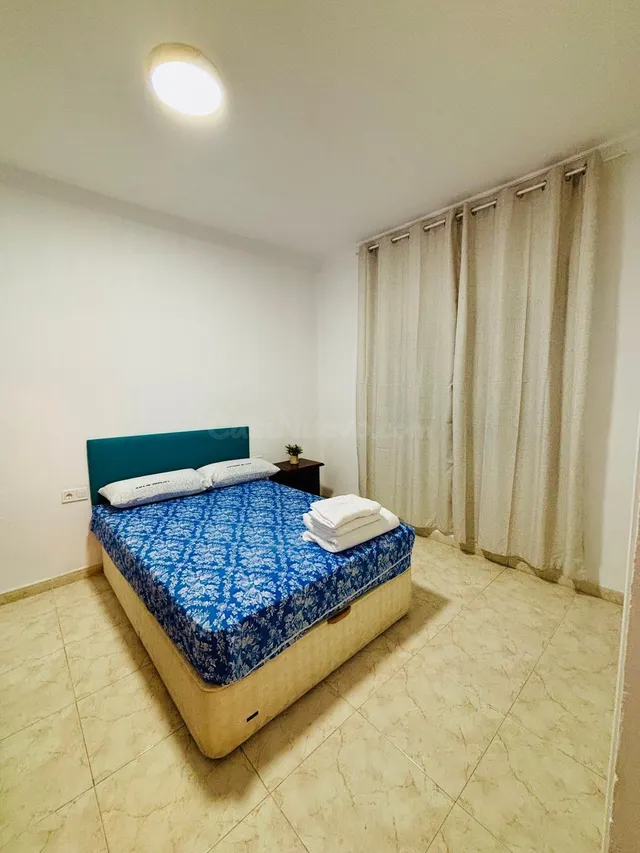 ALQUILER DE habitación EN PISO COMPARTIDO A PARTIR DEL 15 DE SEPTIEMBRE — 24