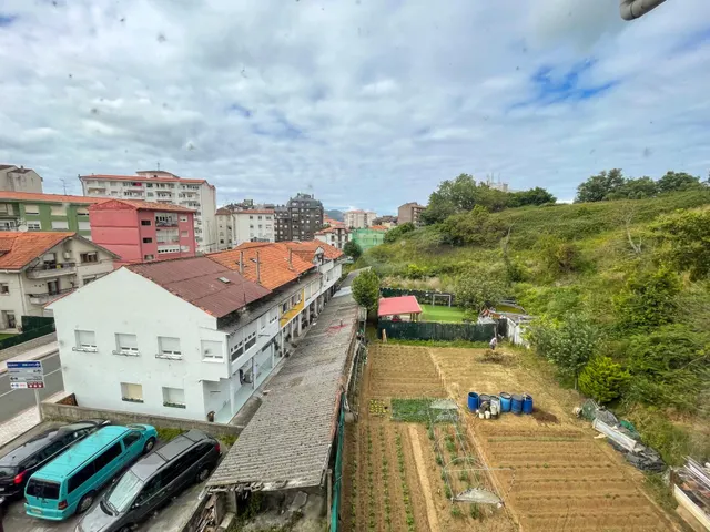 EXCLUSIVA – Piso con ascensor en Colindres listo para entrar a vivir — 32