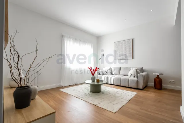 Exclusiva vivienda exterior en tercera planta — 8