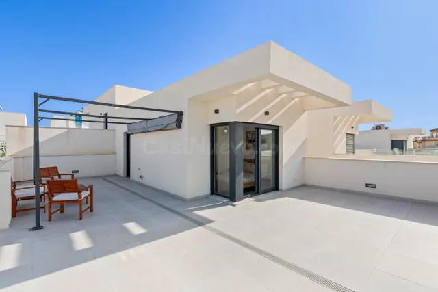 Casa 3 habitaciones 226m² en venta - La marina — 25