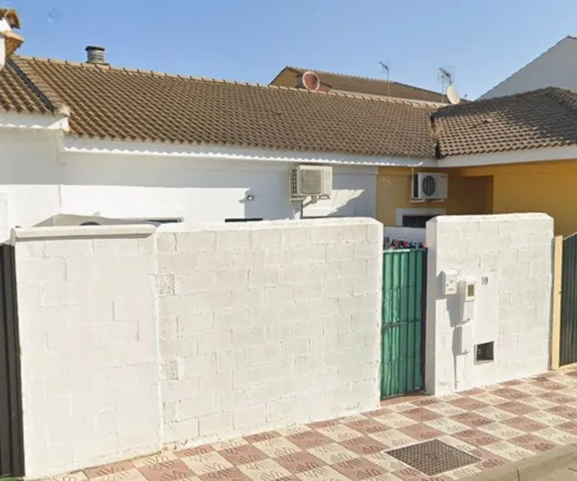 Venta casa en Burguillos (Sevilla)