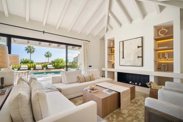 Chalet 4 habitaciones 241m² en venta - Marbella — 28