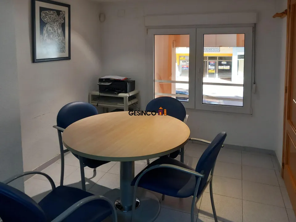 ENTRESUELO EN VENTA EN ONTINYENT - SOLO PARA OFICINA