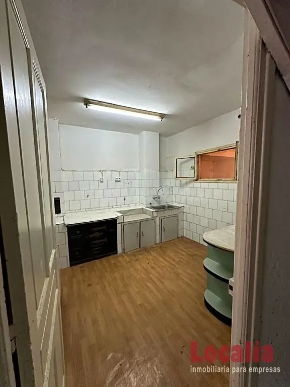 Local comercial en el centro de Torrelavega — 10