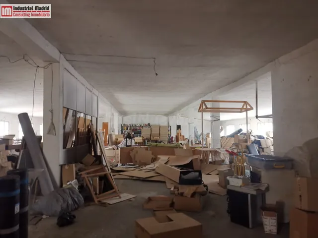 Venta de nave industrial en P. I Los Robles en Arganda del R - foto 2