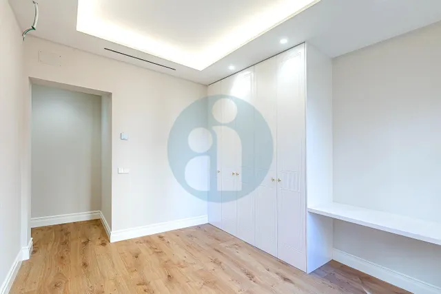 Avc inmobiliario vende piso — 30