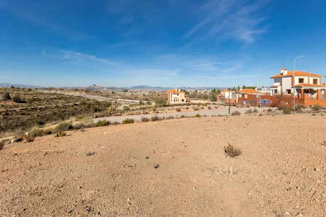 Venta de parcela urbana en Otura (Zona Santa Clara Golf) — 10