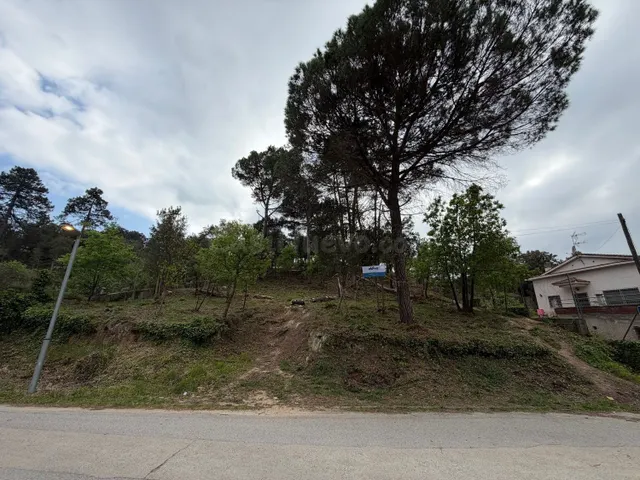 � PARCELA URBANA DE 754 m2 EN LLORET DE MAR – IDEAL VIVIENDA - foto 2