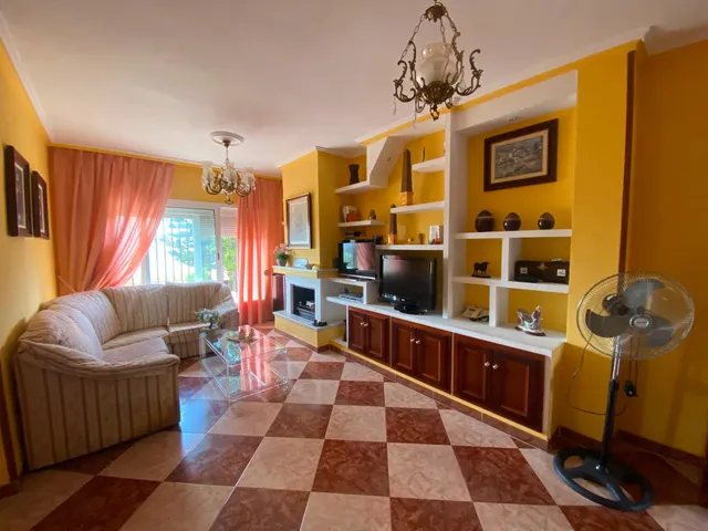Exclusivo pareado en Santa Mónica: elegancia, espacio y vistas inigualables — 8