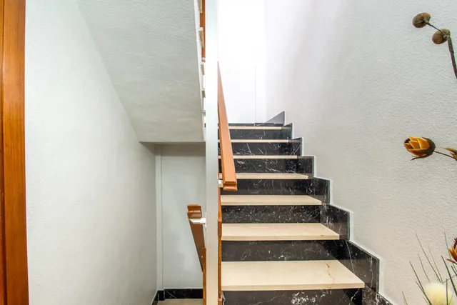 GRAN VIVIENDA UNIFAMILIAR EN EL CABEZO — 32
