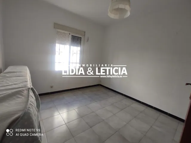 ESPECTACULAR CASA EN PABLO VI! UNA DE LAS ZONAS MÁS DEMANDADAS DE ALCALÁ DE GUADAIRA!! — 12