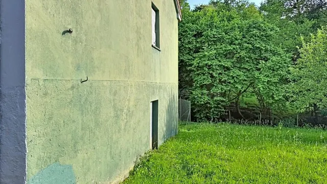 Si quieres vivir en plena naturaleza, esta es tu oportunidaad.Casa pareada para rehabilitar en Malpica , a tan solo 10 minutos del centro de oviedo — 37