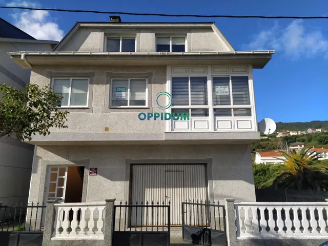 Venta chalet en CARIÑO, A Coruña - foto 2