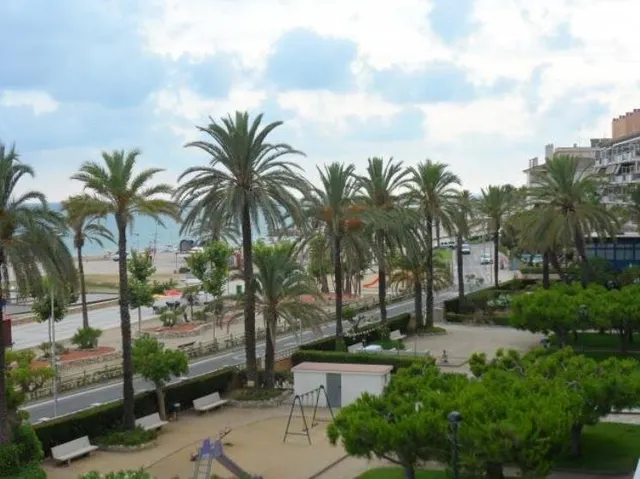 Parcela de 162 m2 en pueblo de Cunit - Tarragona — 3