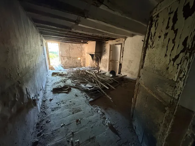Oportunidad!! Casa grande esquinera a Santa Coloma de queralt por 105.000eur con muchas posibilidades. — 17