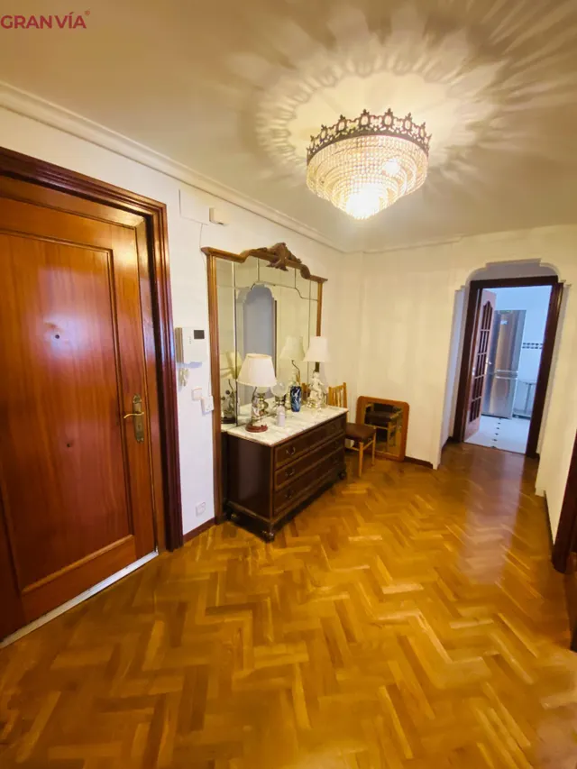 Piso en alquiler junto al Ayuntamiento — 18