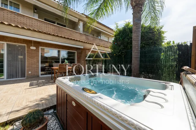 Casa 4 habitaciones 249m² en venta - Regueral - Prat dEn Foré — 2