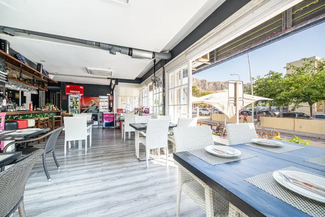 TRASPASO DE RESTAURANTE DE COMIDA INDIA - PUERTO DE POLLENÇA — 6