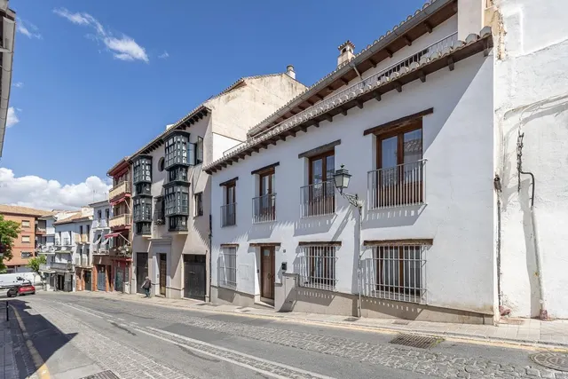 CALIDAD EN EL ALBAYZÍN — 44