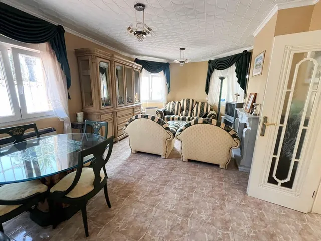 Chalet con piscina y amplias estancias en El Chaparral — 26