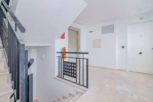 ¡Tu nuevo hogar en Cenes de la Vega te espera! ✨ — 23