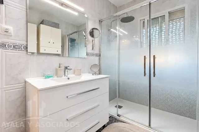DÚPLEX CON JARDÍN Y GARAJE EN VENTA, EN EL BOHIO — 28