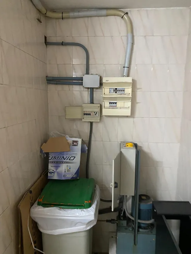 LOCAL COMERCIAL ALFAS DEL PI 320000E — 44