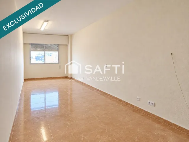 Oficina en el paseo de almeria. tu presencia en el centro — 11