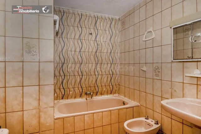 Oportunidad en Pulpi: Amplio Piso para Reformar - foto 5