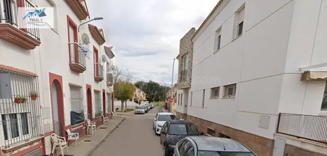 Venta de 4 Casas Adosadas + 19 Garajes en Puerto Real (Cádiz - foto 2