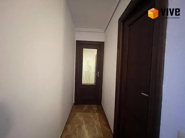 Alquiler de piso frente a plaza de armas, en Sevilla — 11