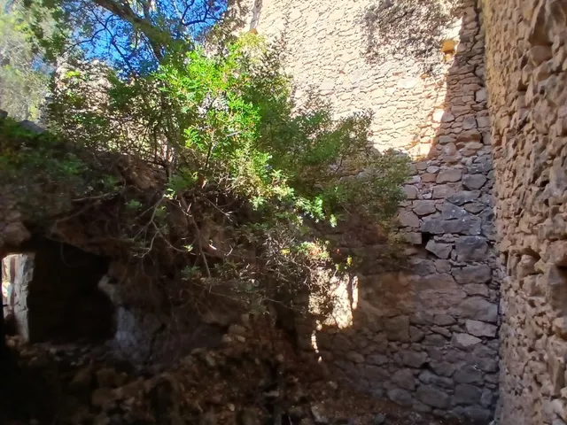 Finca rústica con maset en Arnes - foto 5