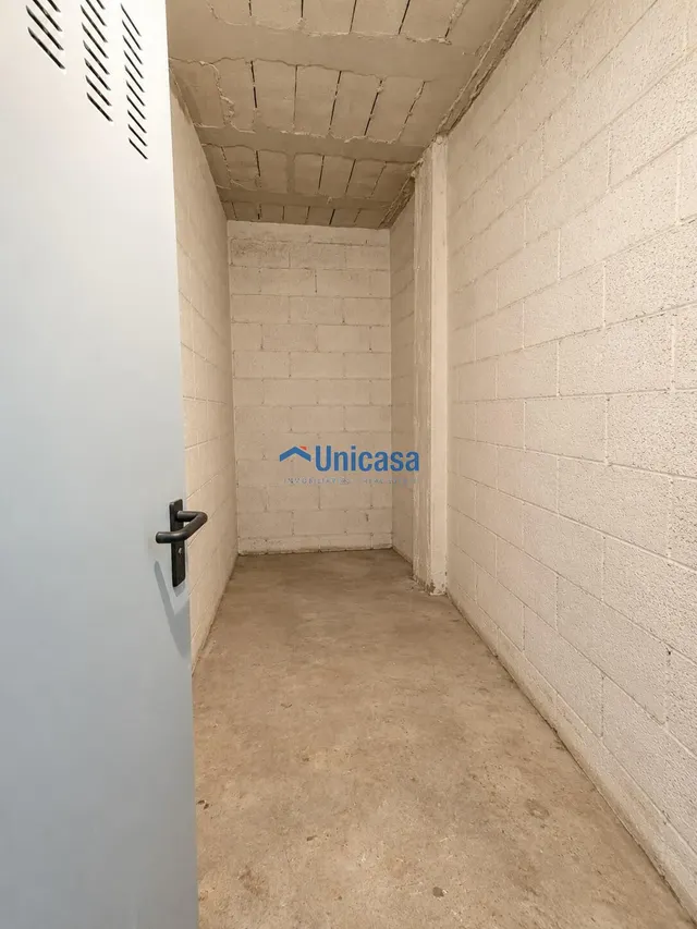 Piso de 3 dormitorios con terraza, patio, garaje y trastero — 19