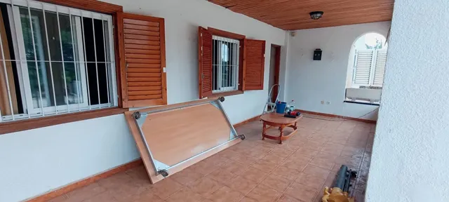 Dos casas en  una  peña las aguilas -Elche — 34