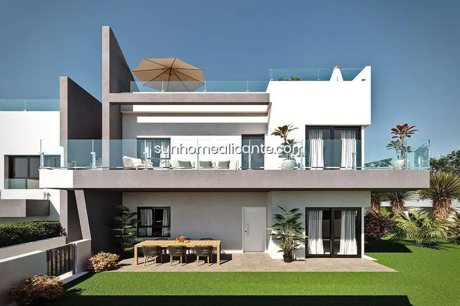 BUNGALOW EN SAN MIGUEL DE SALINAS