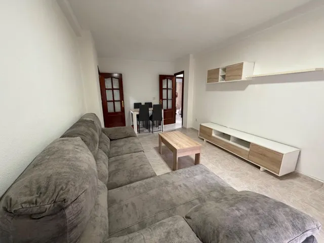 PISO ALQUILER LARGA DURACIÓN — 8