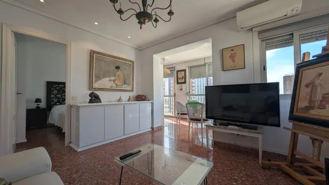 Apartamento con vistas, parking y piscina a un paso de la playa de Levante Benidorm! www.euroloix.com — 6