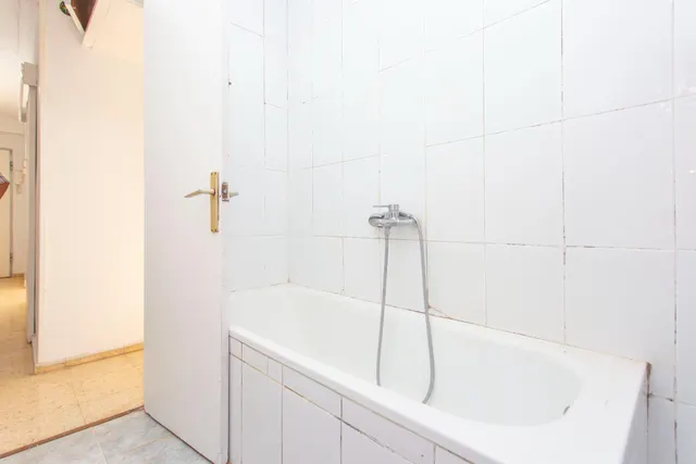 Se vende piso zona los marianistas — 29