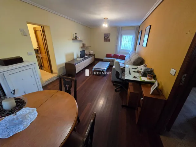 CASA de piedra con patio en Carretera de Vigo a 10min de Ourense — 7