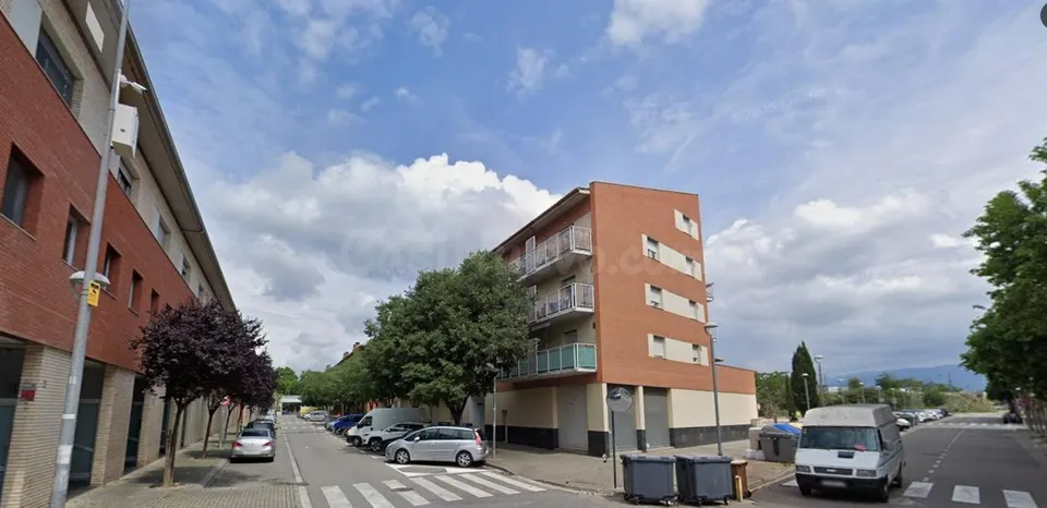PISO EN CANOVELLES