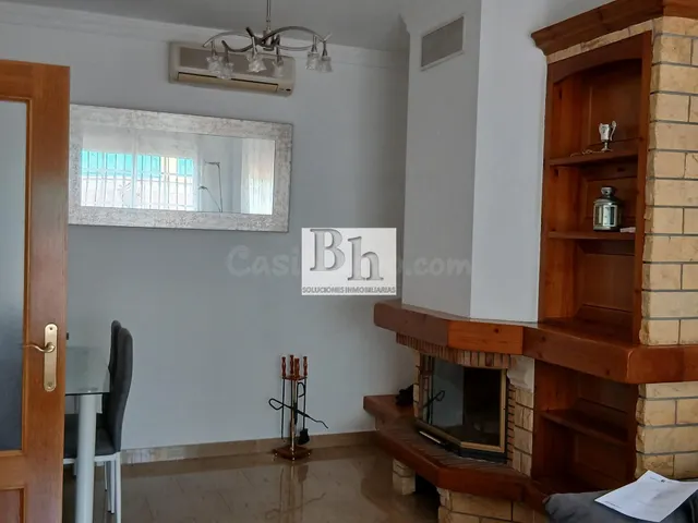 BLANHOGAR VENDE MAGNIFICO CHALET EN LOS PRADOS - foto 2