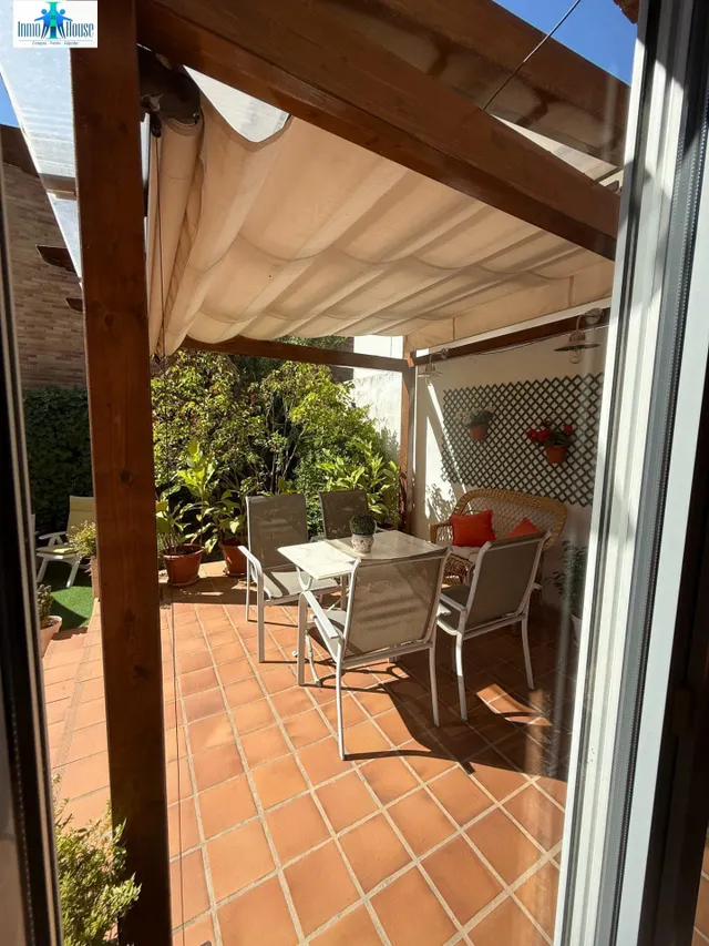 INMOHOUSE VENDE PAREADO — 17