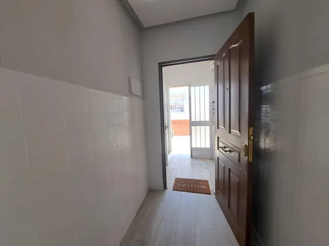 Casa de una sola planta con patio y azotea independiente en El Arenal — 8