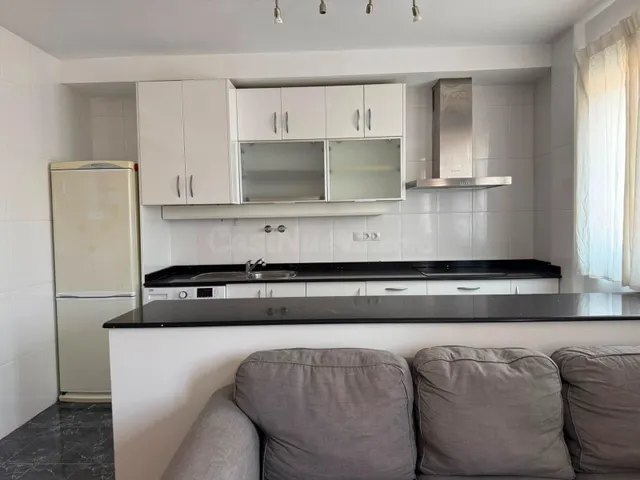 Apartamento de 1 dormitorio con garaje y trastero en Molina  - foto 4
